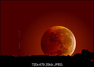 Click image for larger version

Name:	drk-red-big-moonrise3.jpg
Views:	24
Size:	24.9 KB
ID:	4079